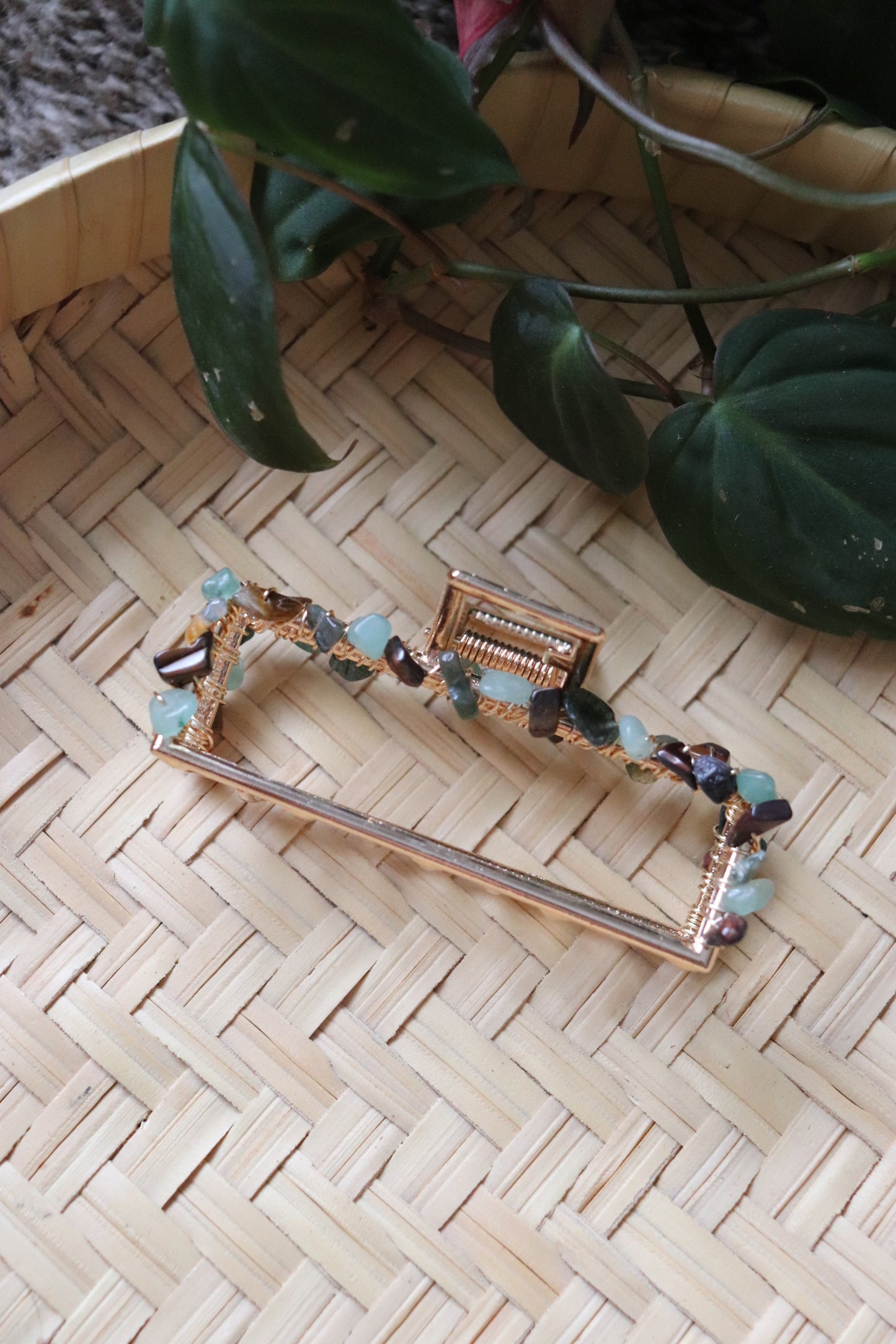 Gold Crystal Claw Clip (Green Aventurine, Tiger's Eye, Mixed Japser)