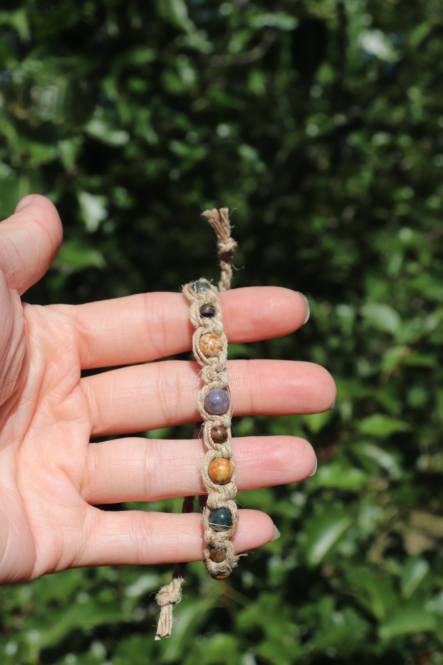 Indian Agate Hemp Macramé Bracelet